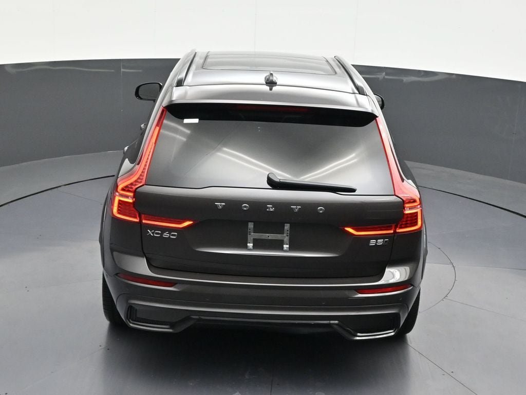 Used 2024 Volvo XC60 B5 Ultimate AWD/4WD image 19