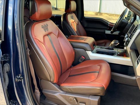Used 2019 Ford F150 King Ranch w/ Equipment Group 601A Luxury AWD/4WD image 9
