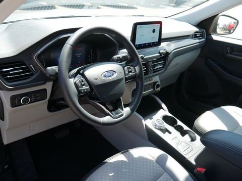 Used 2024 Ford Escape Active AWD/4WD image 15