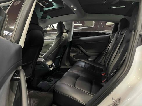 Used 2020 Tesla Model 3 Standard Range Plus image 38