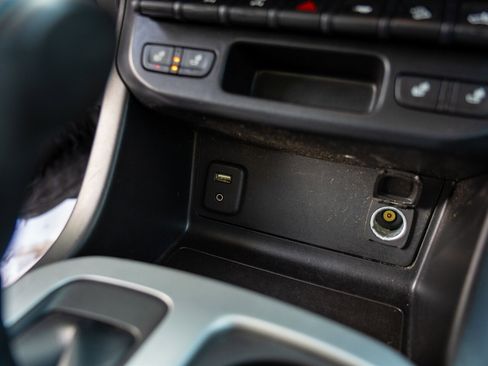 Used 2018 Chevrolet Colorado ZR2 image 39