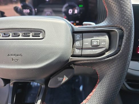 Used 2025 Dodge Charger R/T w/ Sun & Sound Package image 24