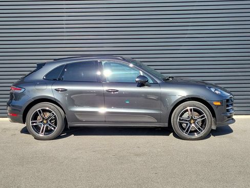 Certified 2021 Porsche Macan S AWD/4WD image 8