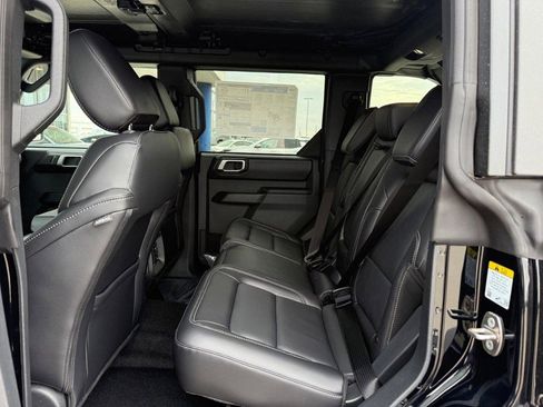 New 2026 Ford Bronco Outer Banks image 5