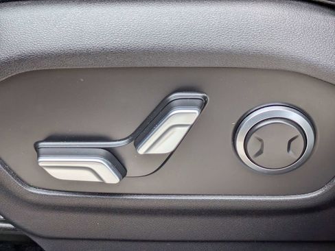 Used 2025 Hyundai Santa Fe XRT image 21