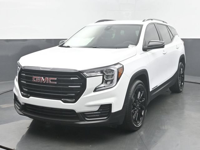 Used 2024 GMC Terrain SLE w/ Driver Convenience Package FWD image 1