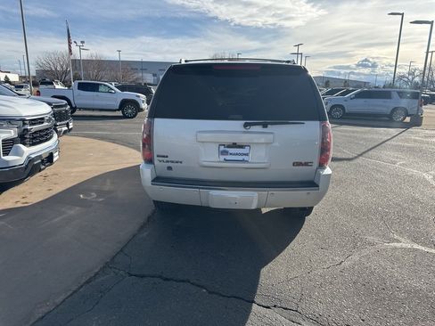 Used 2011 GMC Yukon Denali image 36