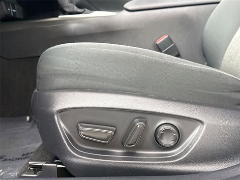 Used 2023 Toyota Camry LE w/ Convenience Package image 27