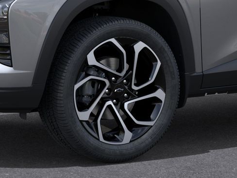New 2026 Chevrolet Trax RS w/ Sunroof Package FWD image 31