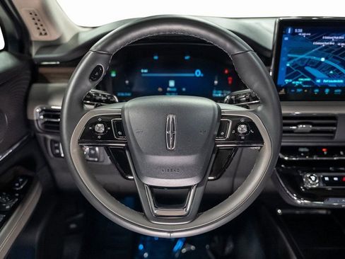 Used 2025 Lincoln Corsair Grand Touring w/ Towing Package image 43