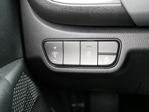 Certified 2024 Kia Seltos LX image 26