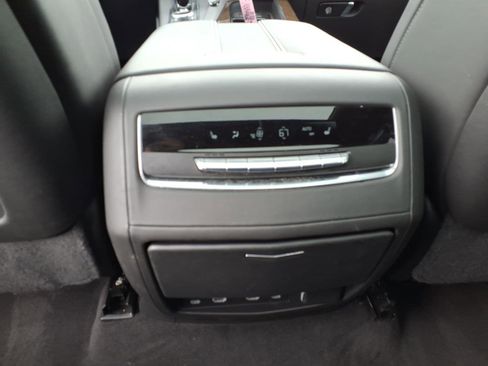 Used 2023 Cadillac Escalade ESV Sport Platinum AWD/4WD image 19