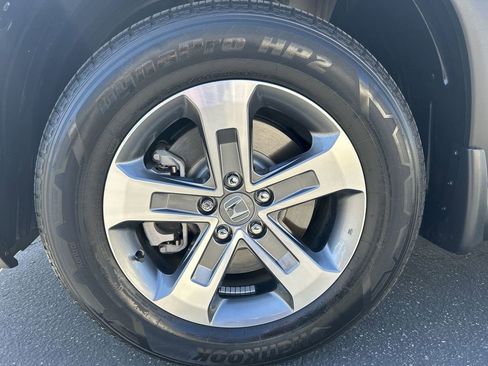 Certified 2023 Honda Pilot EX-L image 10