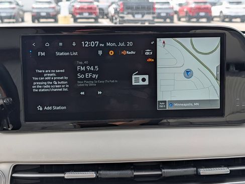 Used 2024 Hyundai Palisade Calligraphy AWD/4WD image 23