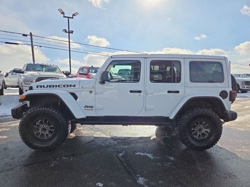 Used 2022 Jeep Wrangler Unlimited Rubicon image 3