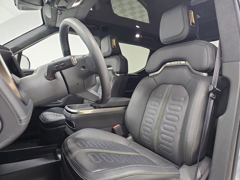 Used 2023 Rivian R1T Adventure AWD/4WD image 20