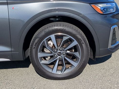 Used 2023 Audi Q5 2.0T Premium w/ Convenience Package image 11