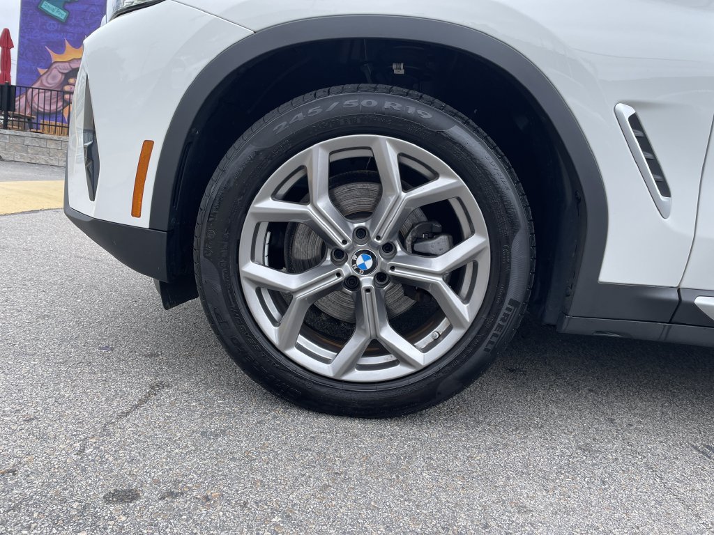 Used 2023 BMW X3 xDrive30i w/ Convenience Package w/ZPA AWD/4WD image 9