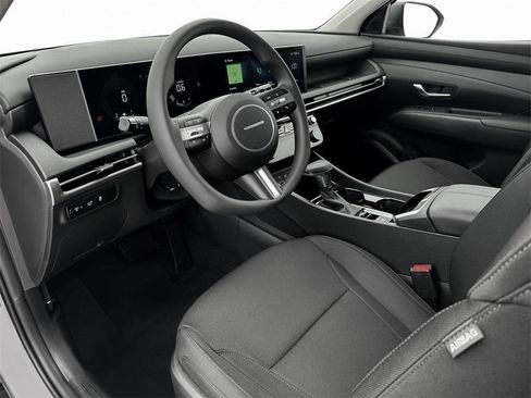 Certified 2025 Hyundai Tucson SEL image 14