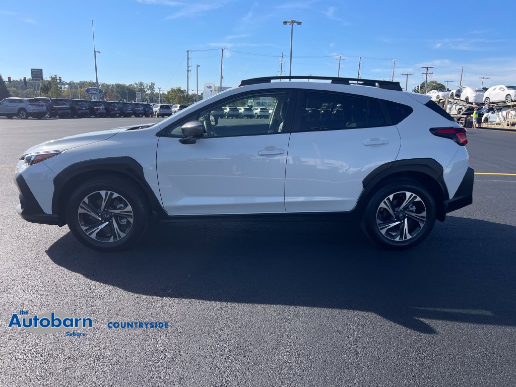 Used 2024 Subaru Crosstrek 2.0i Premium AWD/4WD image 2