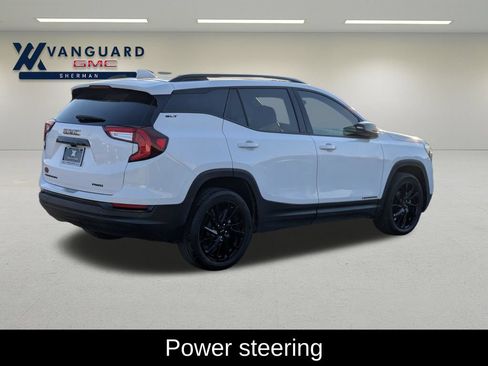Used 2024 GMC Terrain SLT w/ Tech Package AWD/4WD image 7