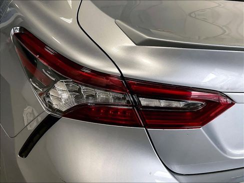 Used 2024 Toyota Camry XSE FWD image 33