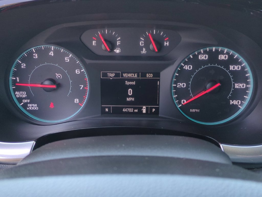 Used 2023 Chevrolet Traverse LT FWD image 14