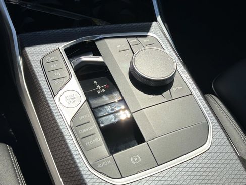 Used 2025 BMW M340i RWD image 23