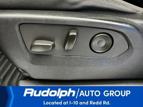 Used 2022 Chevrolet Silverado 1500 Custom image 12