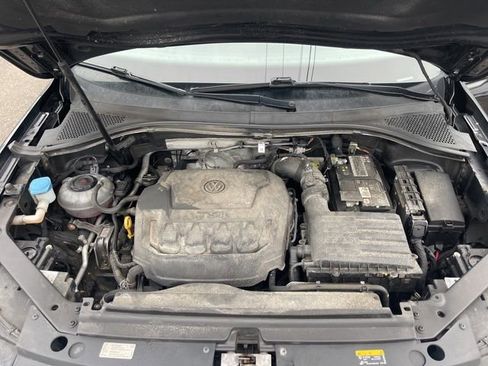 Used 2022 Volkswagen Tiguan S image 19