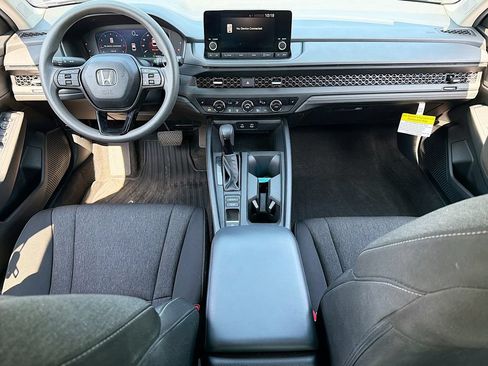 Used 2024 Honda Accord EX image 33