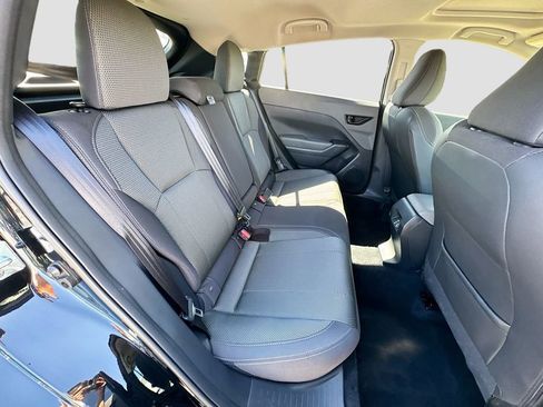 Used 2024 Subaru Crosstrek 2.0i Premium image 35