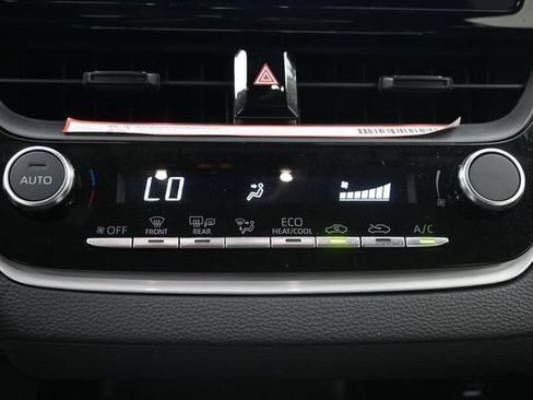 Used 2026 Toyota Corolla LE AWD/4WD image 14