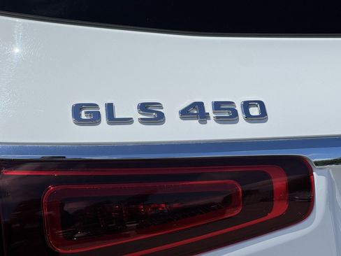 Used 2020 Mercedes-Benz GLS 450 4MATIC image 31