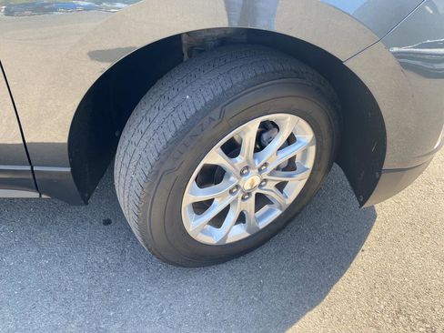 Used 2021 Chevrolet Equinox LT image 6