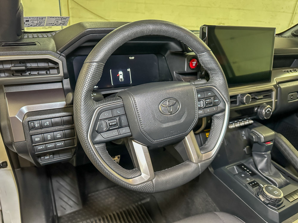 Used 2024 Toyota Tacoma TRD Sport w/ TRD Sport Upgrade Package AWD/4WD image 21