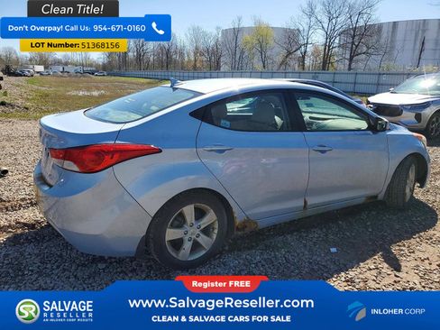 Used 2013 Hyundai Elantra GLS w/ Preferred Pkg FWD image 4