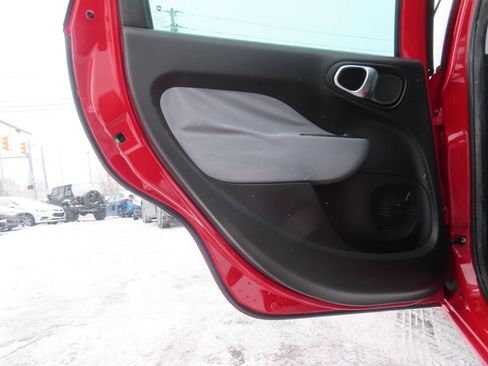 Used 2014 FIAT 500L Easy w/ Popular Equipment Group image 35