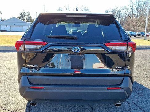 Certified 2024 Toyota RAV4 XLE image 25