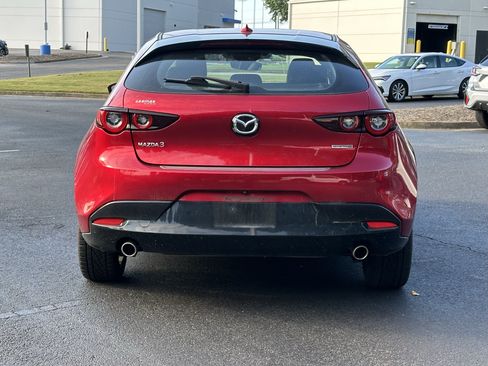 Used 2022 MAZDA MAZDA3 s FWD image 10