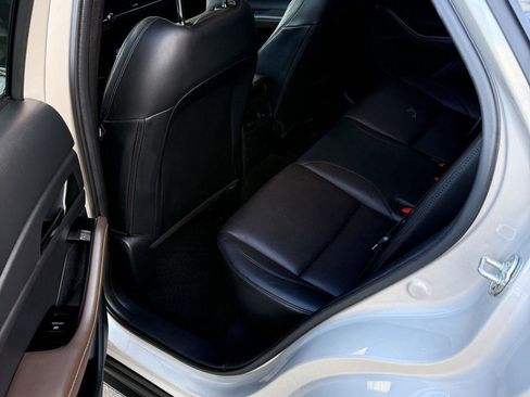 Used 2022 MAZDA CX-30 AWD 2.5 S w/ Premium Package image 11