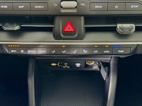 New 2026 Kia K4 FWD image 17