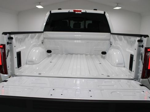 New 2026 Ford F150 Lariat w/ Equipment Group 502A High AWD/4WD image 17