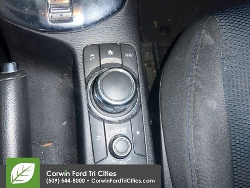 Used 2018 Toyota Yaris iA image 14