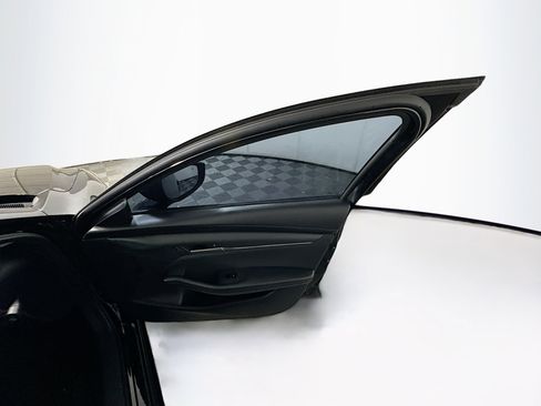 Used 2025 MAZDA MAZDA3 s image 30