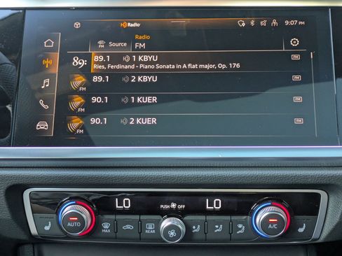 New 2025 Audi Q3 2.0T Premium Plus image 11