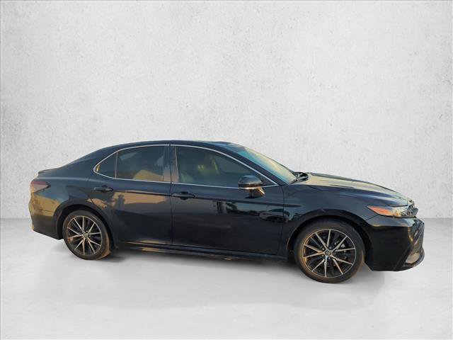 Certified 2024 Toyota Camry SE FWD image 4
