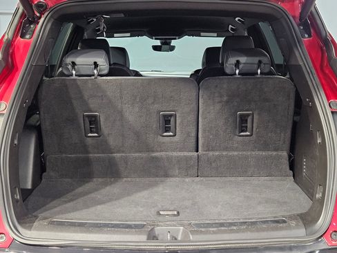 Used 2024 Buick Enclave Premium image 18