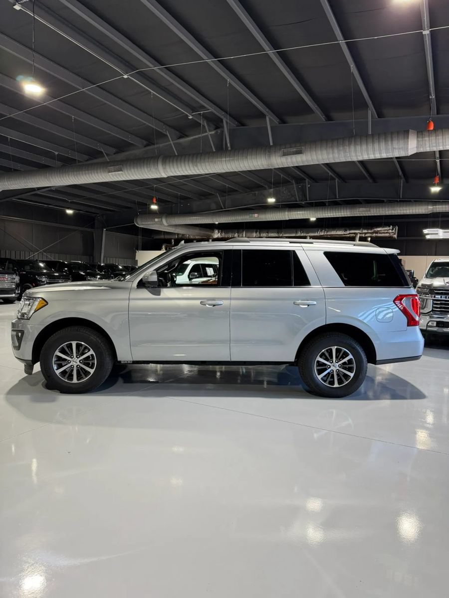 Used 2020 Ford Expedition XLT AWD/4WD image 4