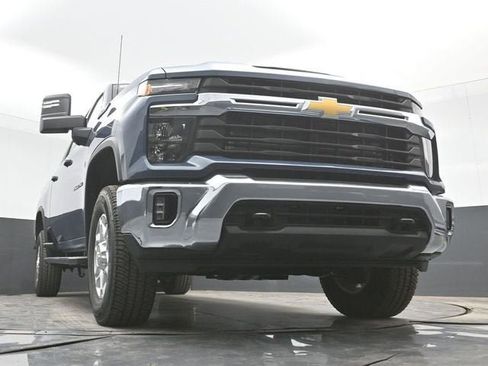 New 2026 Chevrolet Silverado 3500 LT w/ Leather Package AWD/4WD image 43